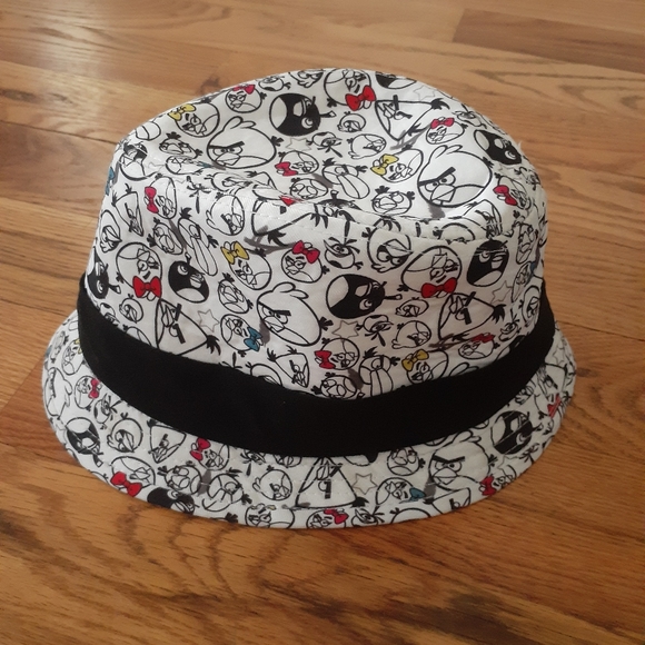 Angry Birds Bucket Hat - Picture 4 of 7